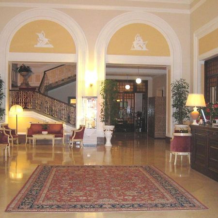 Grand Hotel Plaza & Locanda Maggiore 몬테카티니테르메 외부 사진