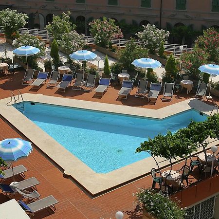 Grand Hotel Plaza & Locanda Maggiore 몬테카티니테르메 외부 사진