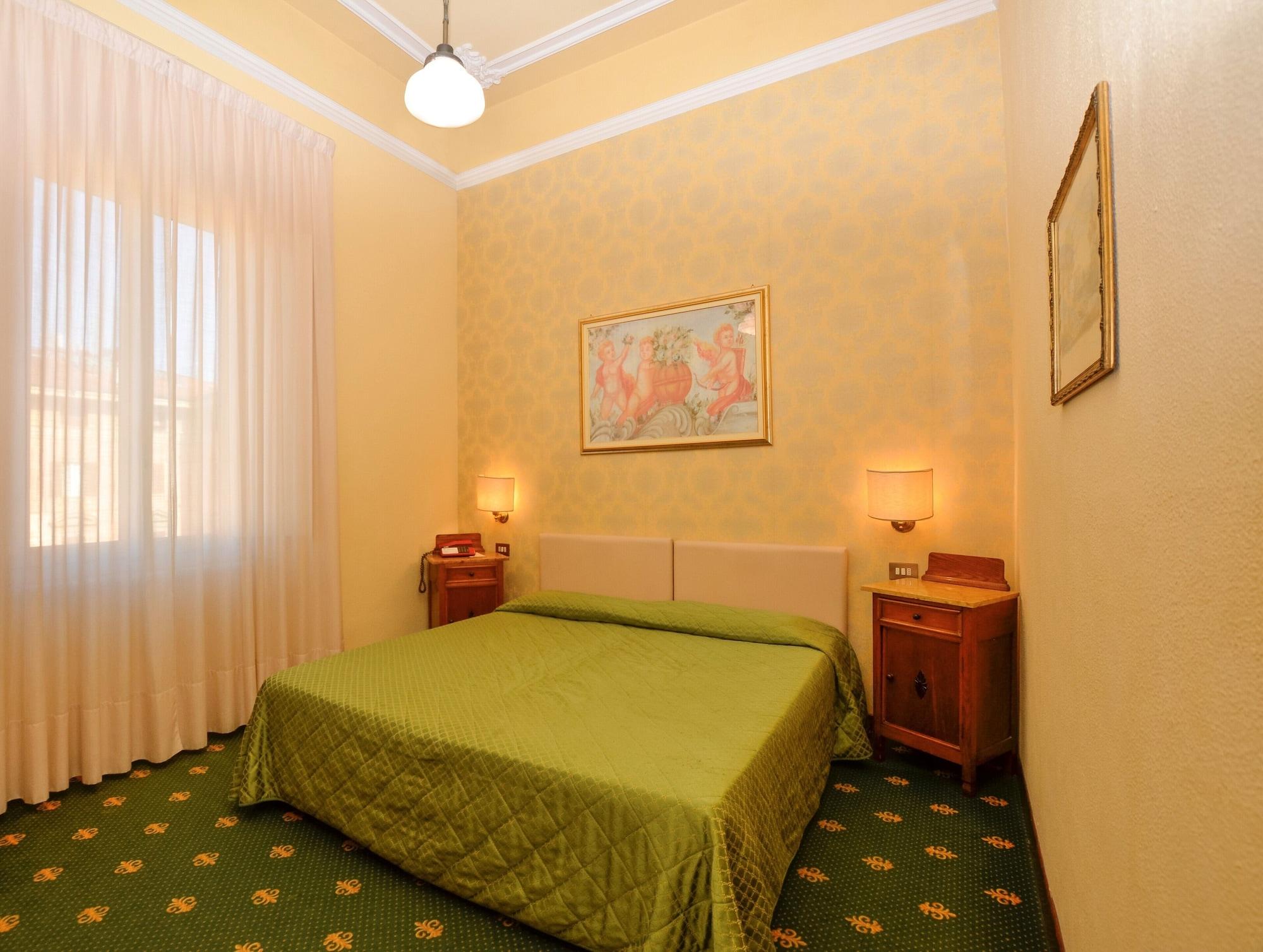 Grand Hotel Plaza & Locanda Maggiore 몬테카티니테르메 외부 사진